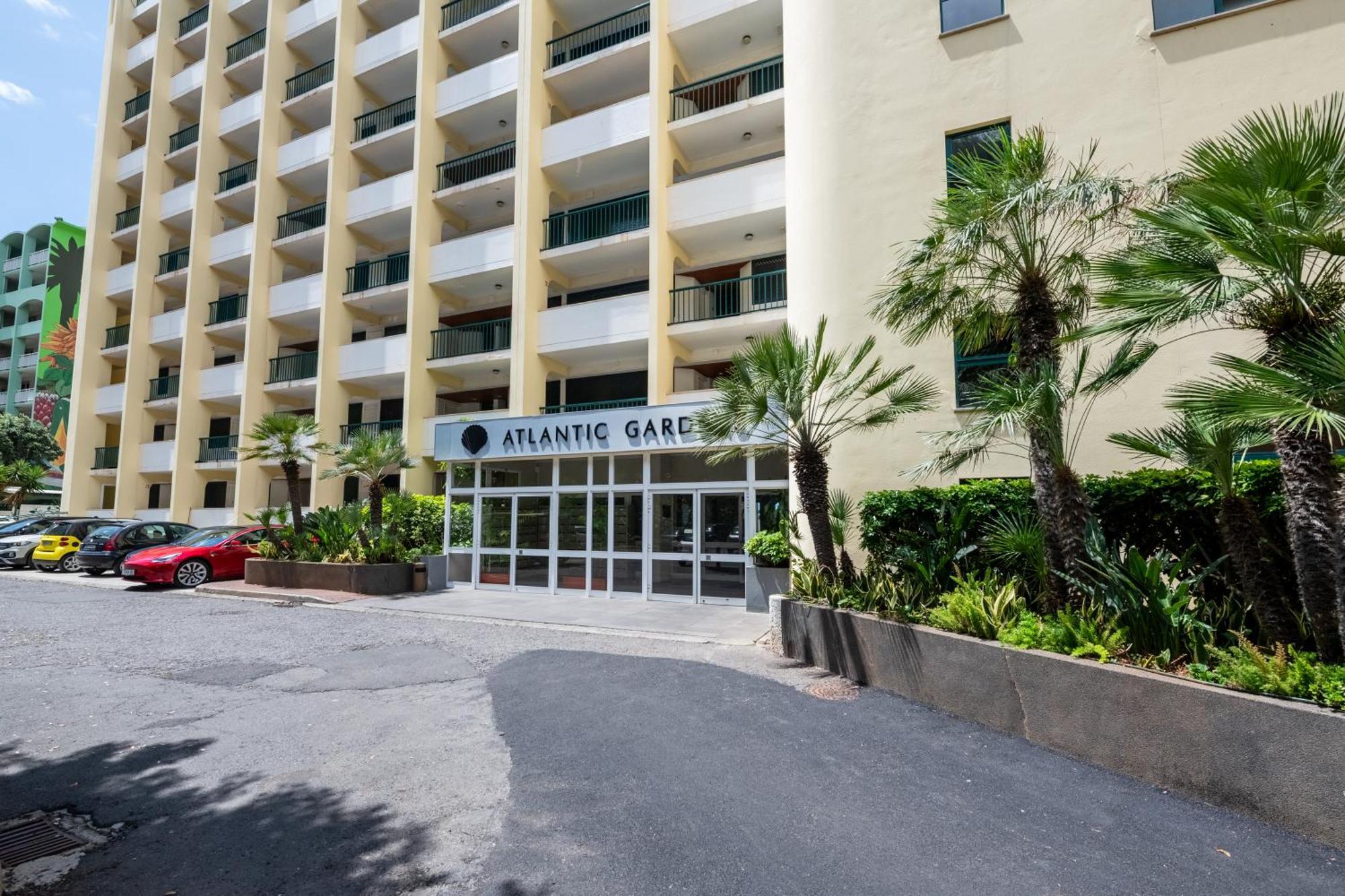 Atlantic View Apartment At Formosa Beach Funchal  Eksteriør billede